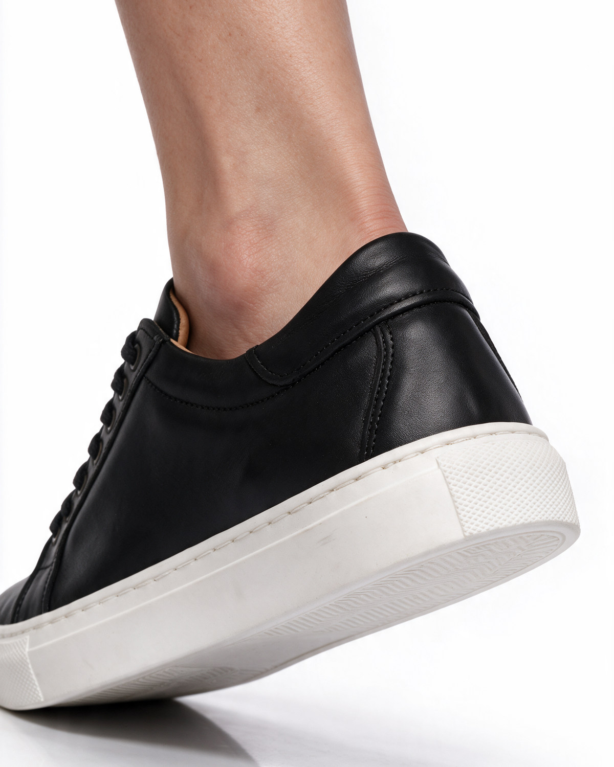 Sneakers Uomo in Pelle - Nero - Arconero