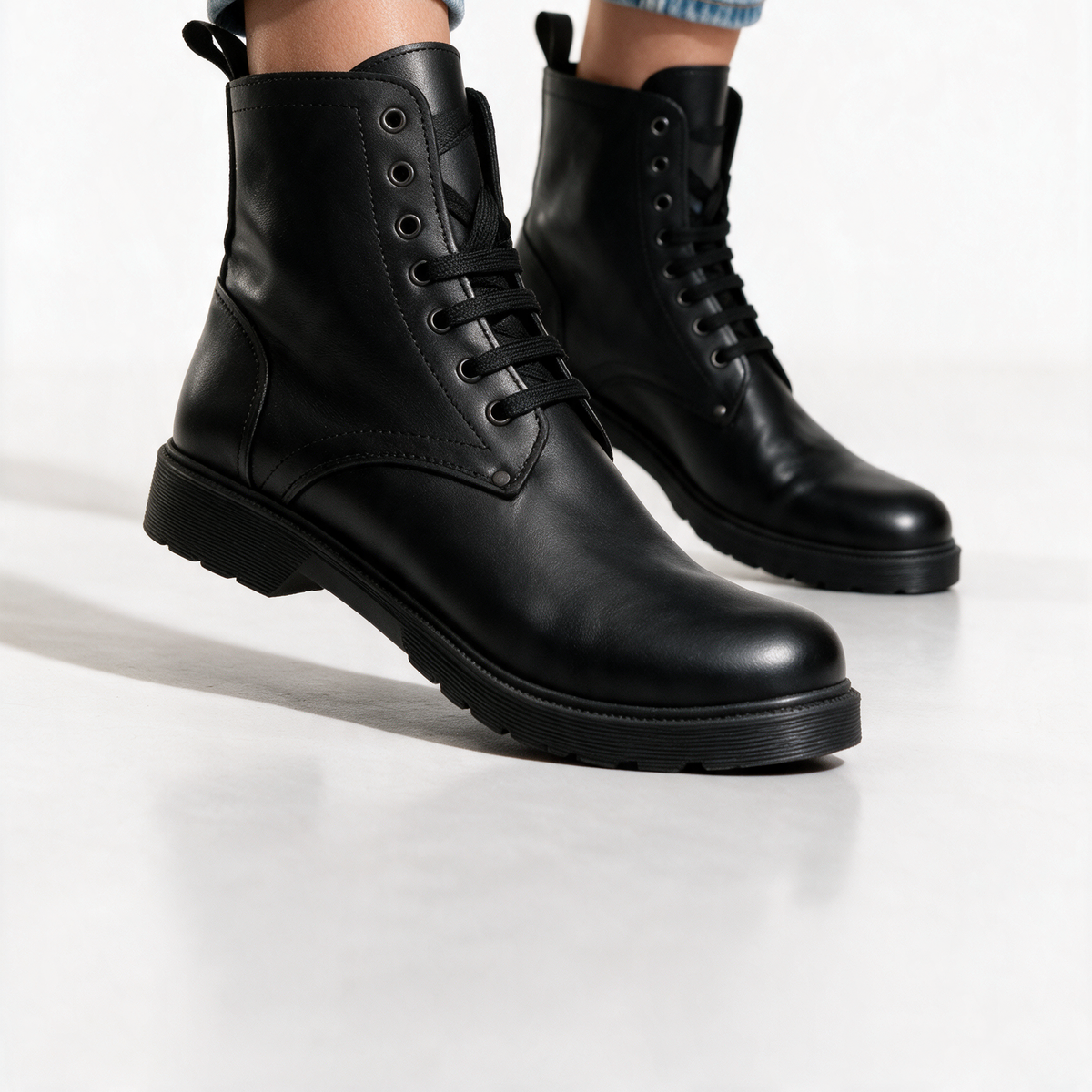 Stivaletti Donna in Pelle - Nera - Arconero