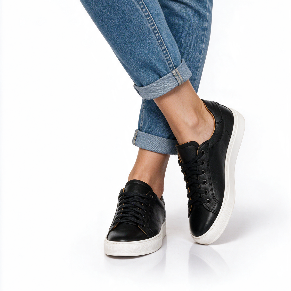 Sneakers Donna in Pelle - Nero - Arconero