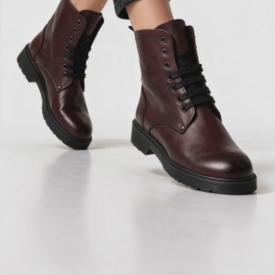 Stivaletti Donna in Pelle - Bordeaux - Arconero lookbook