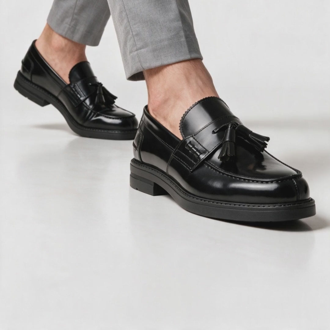 Mocassini college in pelle abrasivata con fiocco - Nero - Arconero lookbook
