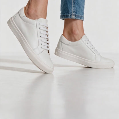 Sneakers Donna in Pelle - Bianco - Arconero lookbook