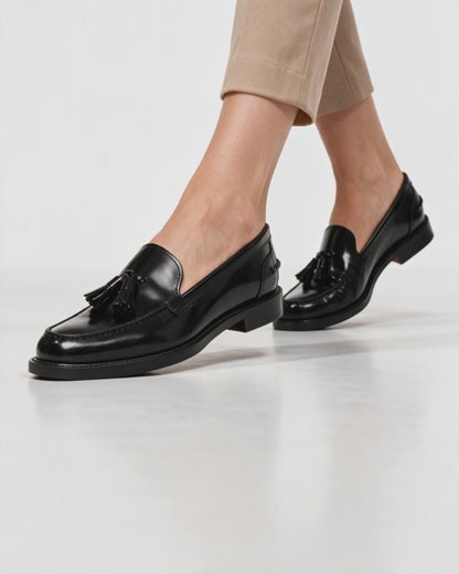 Mocassini A104PN Donna con fiocco in Pelle - Nero - Arconero lookbook